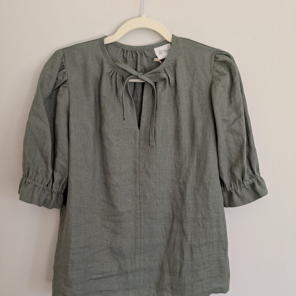 NWT 100% Linen Puff Sleeve Tie Neck Top